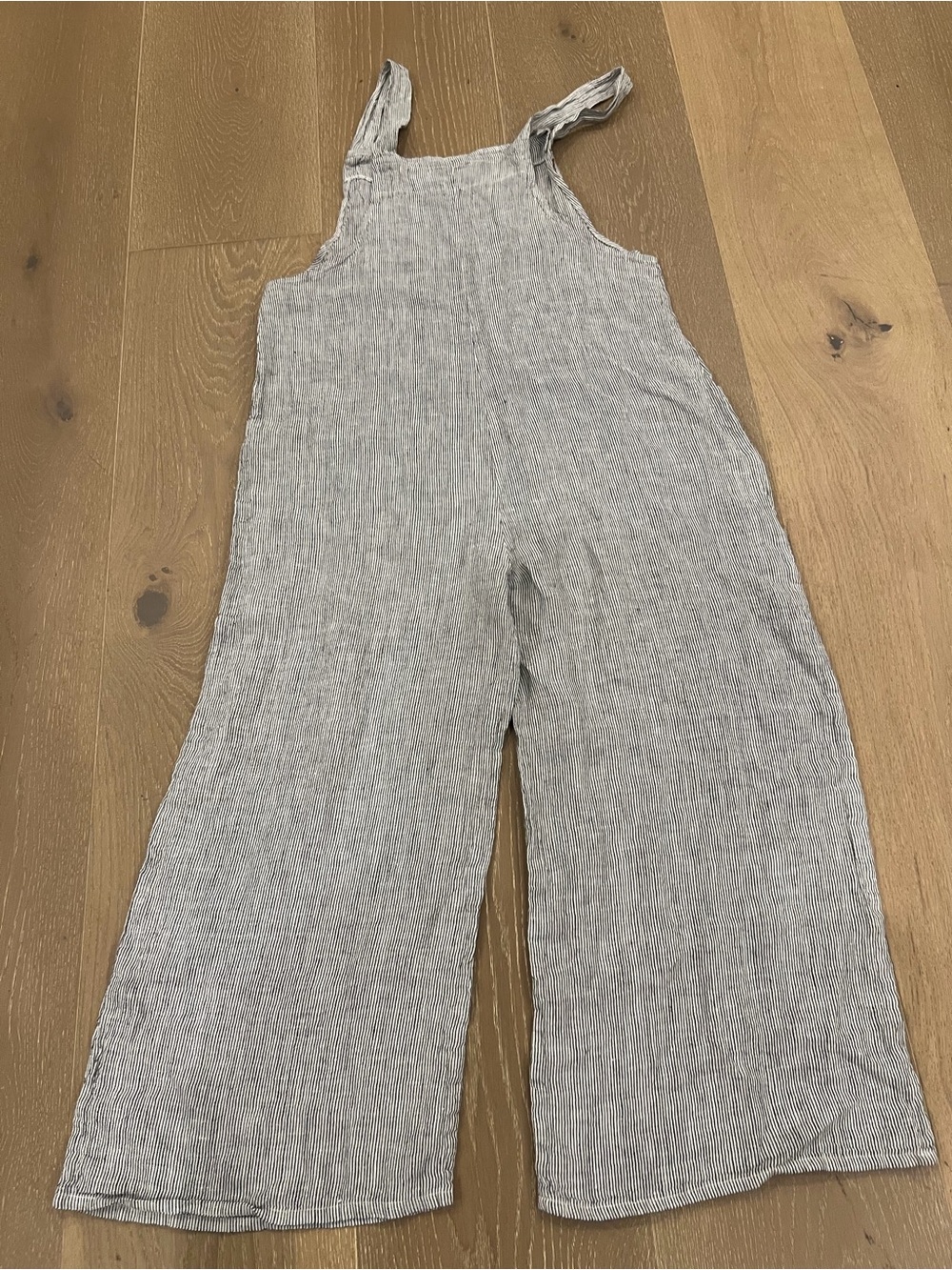 Linen-Blend Wide Leg Jumpsuit in Light Gray - Picture 2 of 4
